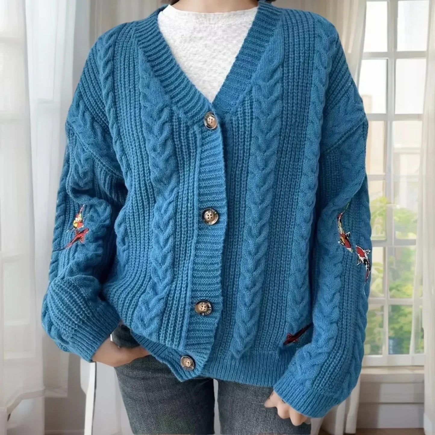 2025 Spring Women Trend ttpd Loose Fitting Floral Embroidered Knitted Cardigan Y2k Regulai Fit Blue Koi Cardigans Female