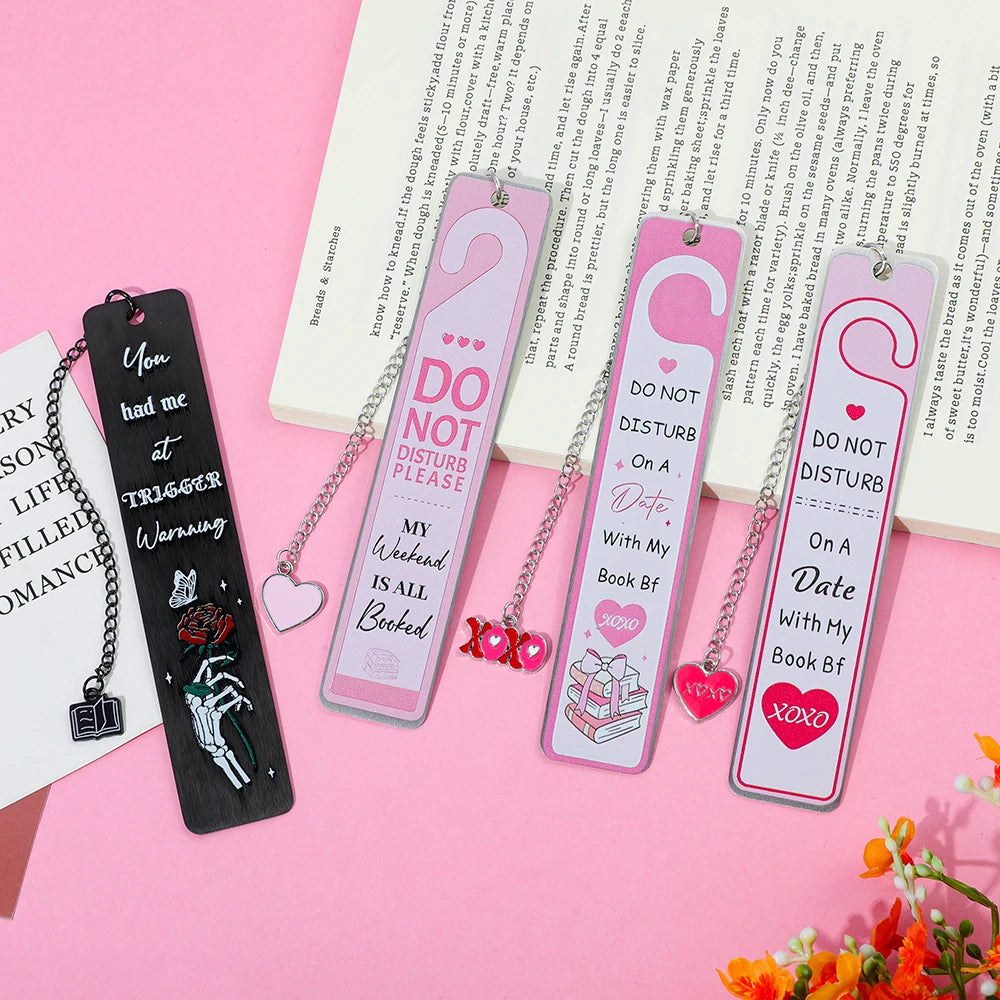 Fashion Pink Heart Bookmarks Valentine's Day Gifts for Girlfriends Everyday Gifts Reading Accessories for Book Lovers