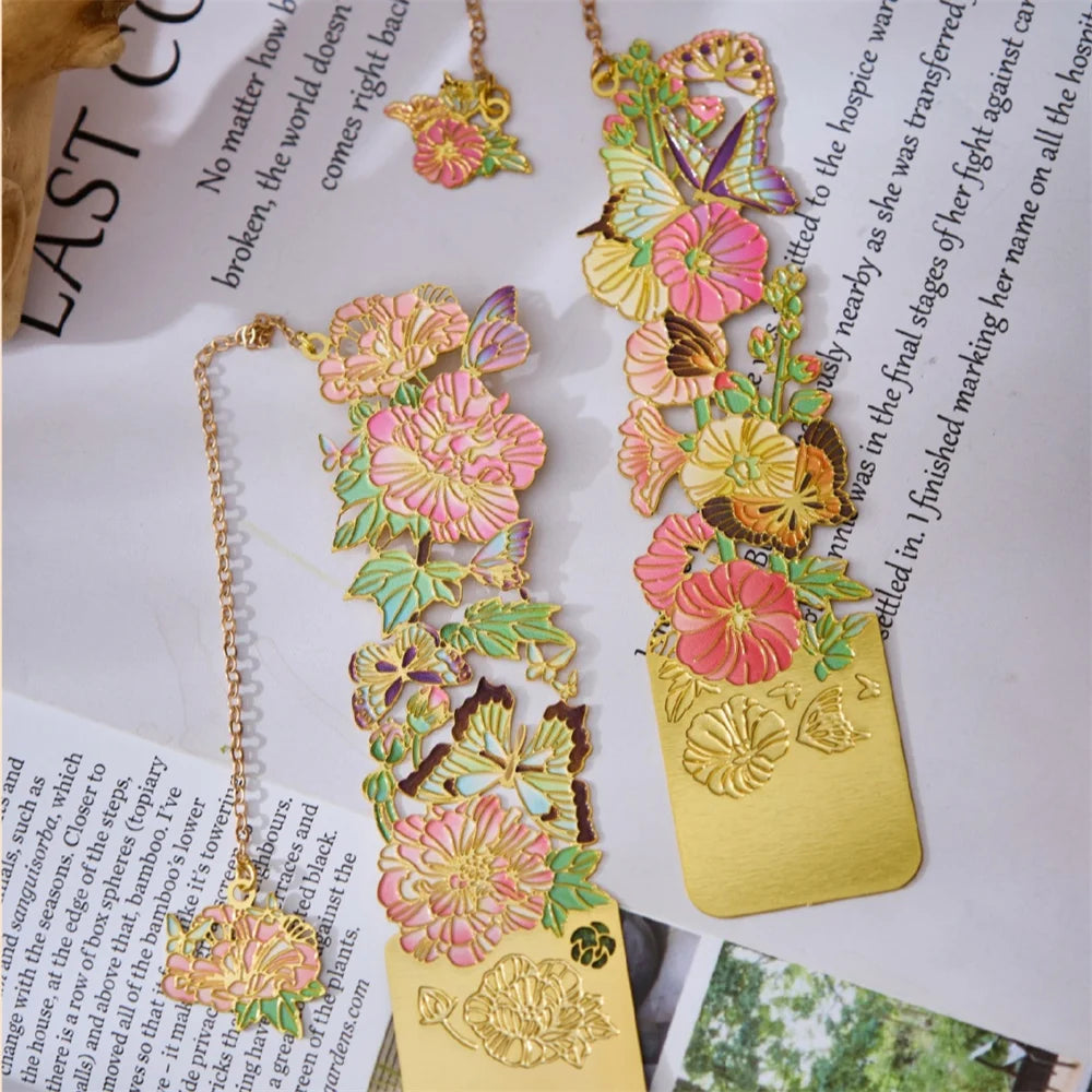 Aesthetic Stationery Metal Bookmark Hollow Flower Painting Bookmarks Student Reading Book Clip Book Accessories Teacher Gift