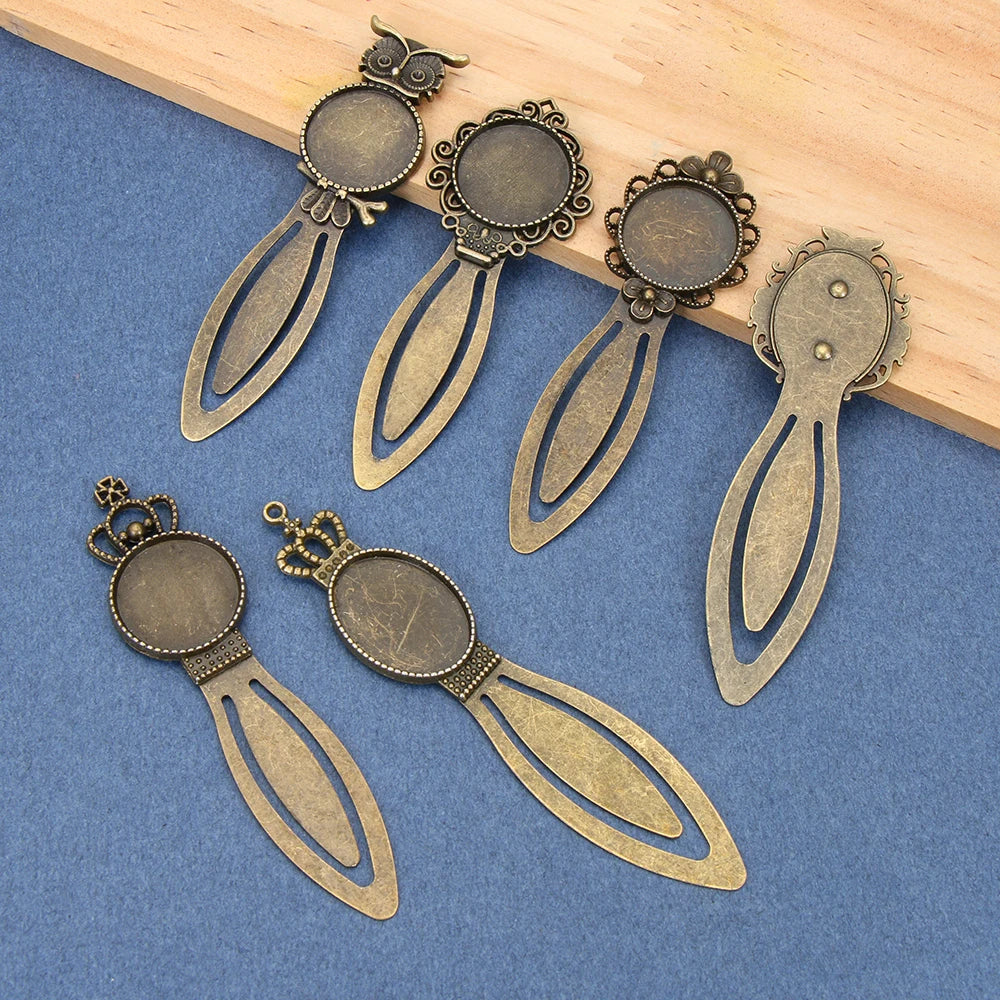 1PC Antique Bronze Oval Style Iron Metal Bookmark Vintage Retro Handmade Bookmark for Cabochon Cameo DIY Bookmark Student Gifts