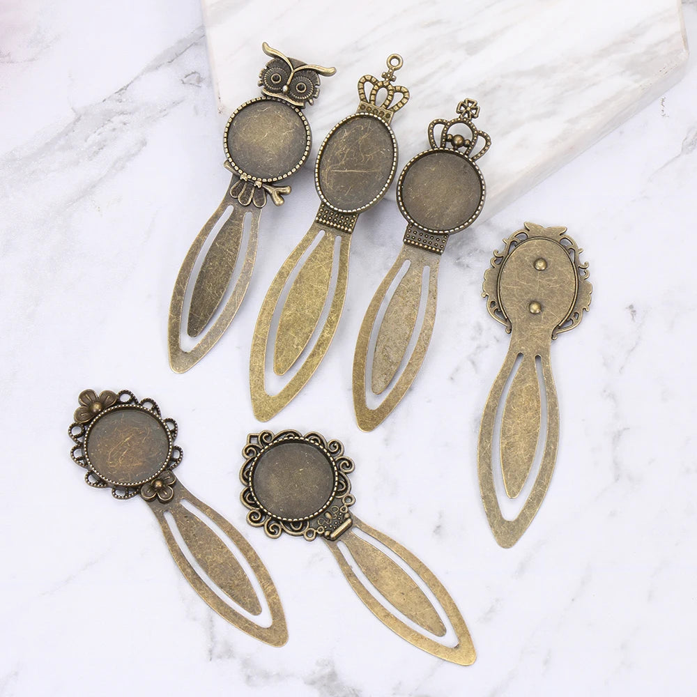 1PC Antique Bronze Oval Style Iron Metal Bookmark Vintage Retro Handmade Bookmark for Cabochon Cameo DIY Bookmark Student Gifts