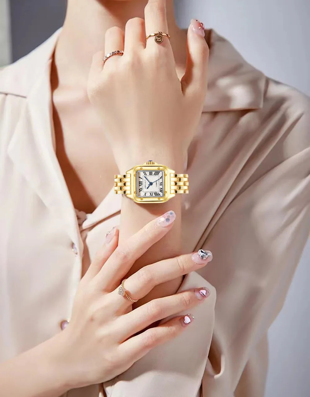 Gold Square-Link Bracelet Watch • Vintage Roman Dial • Luxury-Inspired Women’s Quartz Watch
