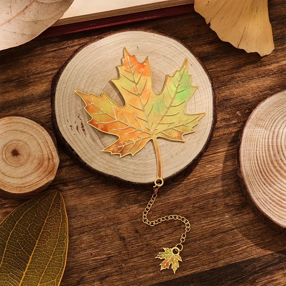 Vintage Maple Leaf Metal Bookmark – Colorful Autumn-Inspired Reading Gift for Book Lovers, Teachers & Students - élise & madelyn
