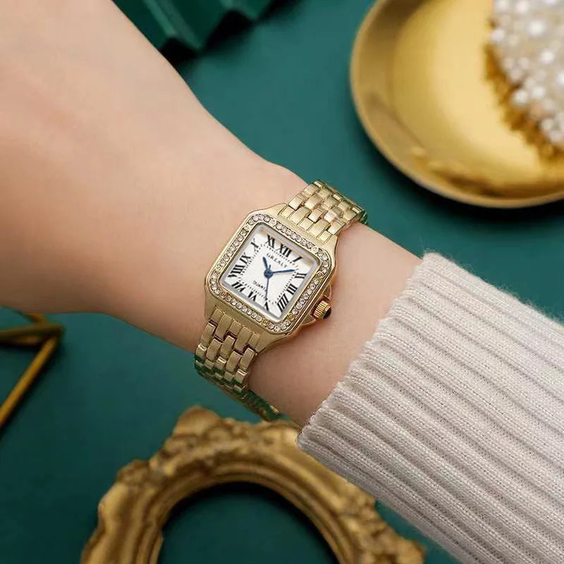 Gold Square-Link Bracelet Watch • Vintage Roman Dial • Luxury-Inspired Women’s Quartz Watch