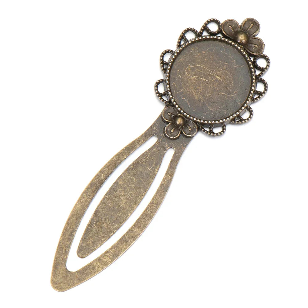 1PC Antique Bronze Oval Style Iron Metal Bookmark Vintage Retro Handmade Bookmark for Cabochon Cameo DIY Bookmark Student Gifts