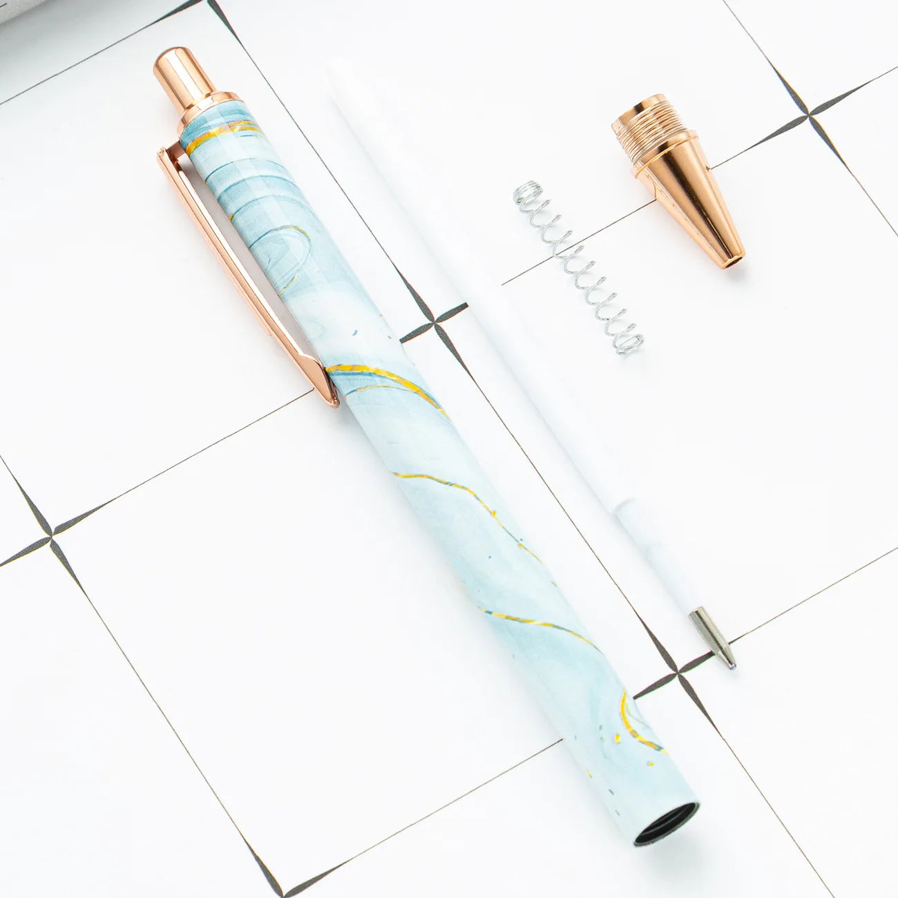 30PCS  Wholesale Metal Ballpoint Pen with Pressed Core Hotel Conference Advertising Pen Multi color Flower Film Ballpoint Pen