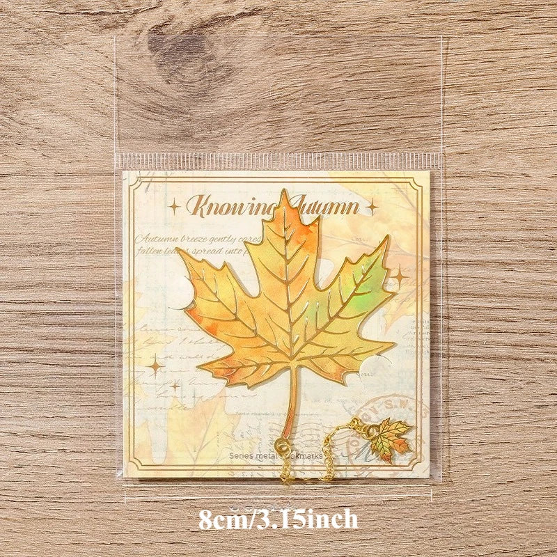 Vintage Maple Leaf Metal Bookmark – Colorful Autumn-Inspired Reading Gift for Book Lovers, Teachers & Students - élise & madelyn